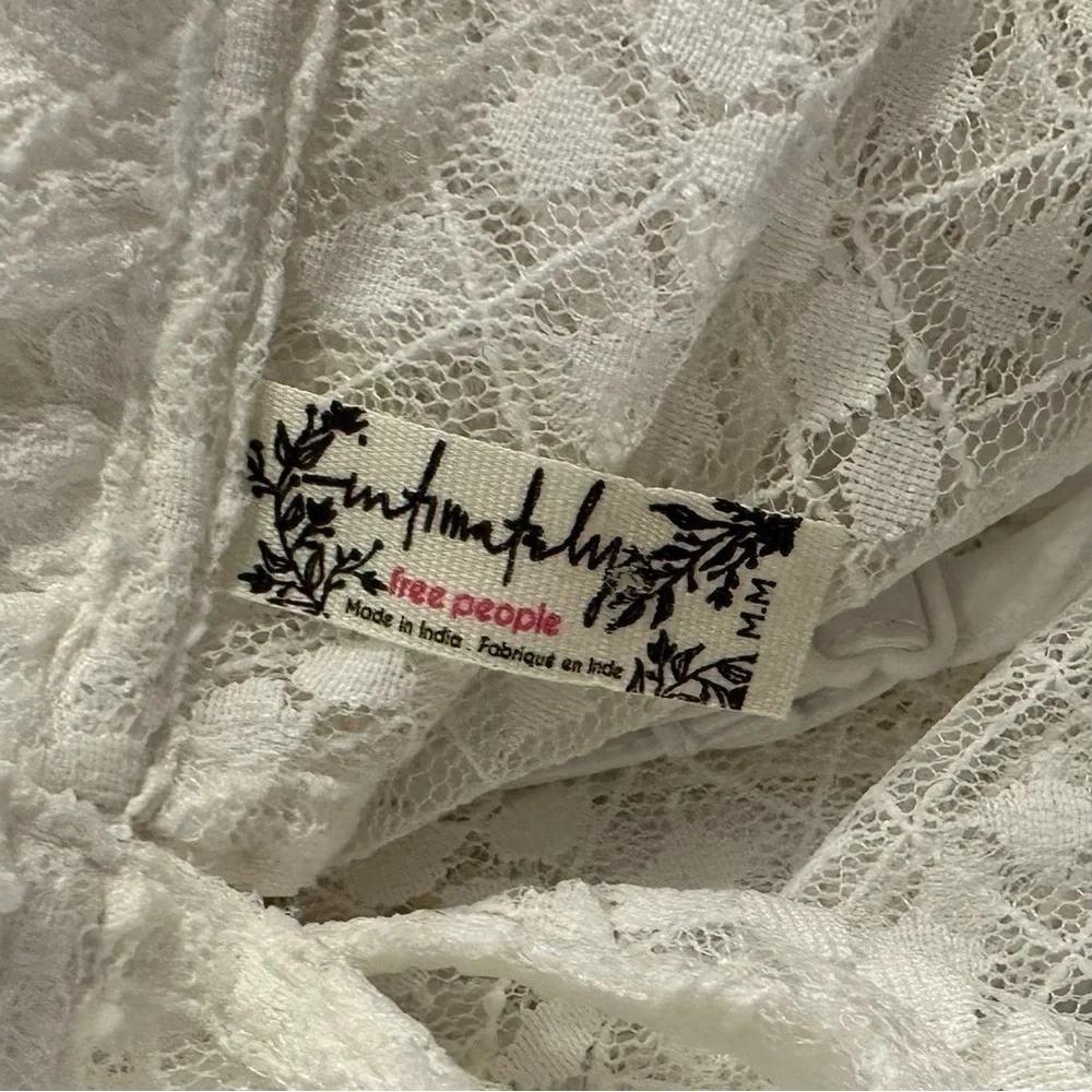 Free People Goldie Lace Ruffle Long Sleeve Bodysuit Medium White new tags